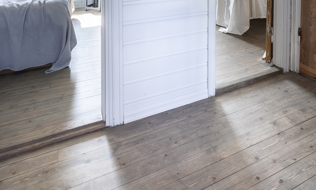 Slik fornyer du gulvet med gulvolje. Før- og etterbilder - Enkel ...